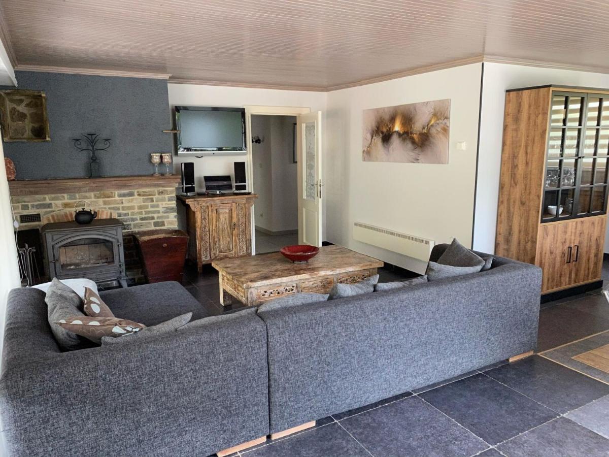 Luxurious Holiday Home With Jacuzzi Filly 外观 照片